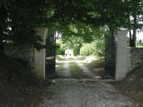 Bed & Breakfast Ch�teau de La Tour Du Breuil
