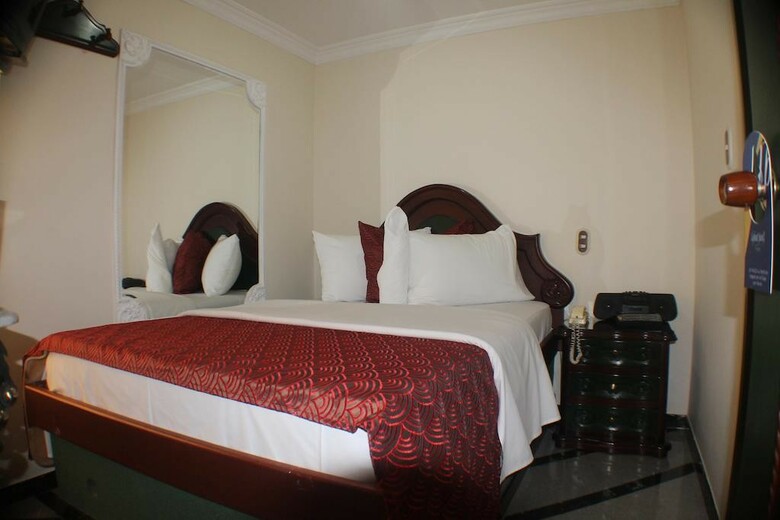 Lafont Park Hotel