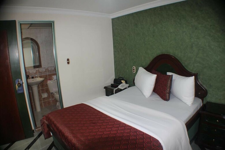 Lafont Park Hotel