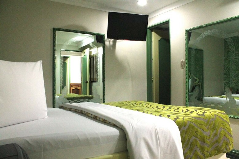 Lafont Park Hotel