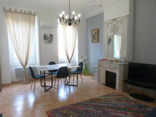 Apartamento A L'ombre de La Cath�drale