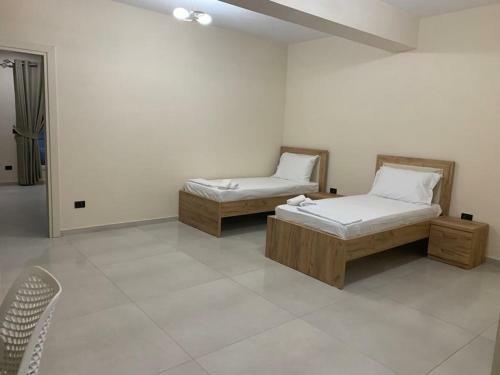 Domi Apartments