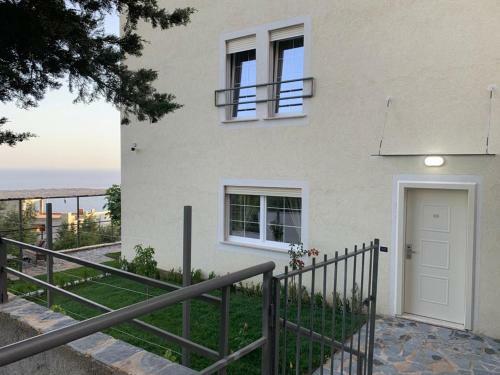Domi Apartments