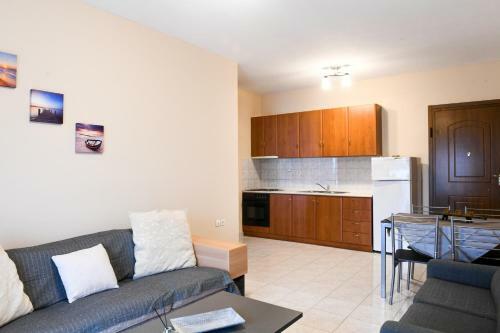 Papi's Apartments 2 - 2 Bedroom