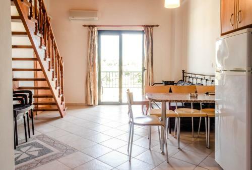 Irides Apartments