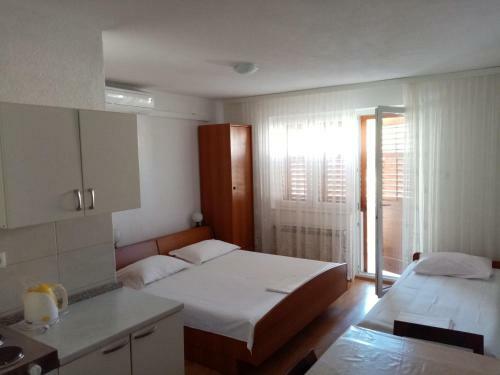 Apartments Iva