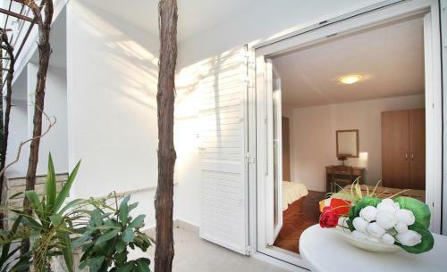 Apartamentos House Vera