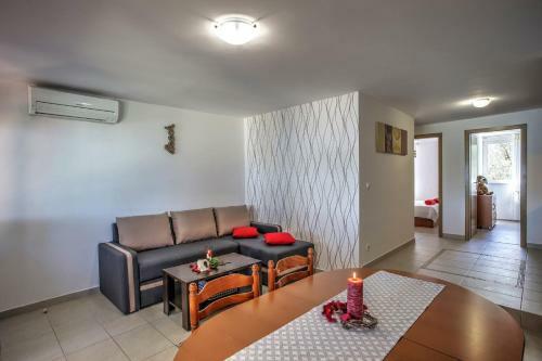 Apartment Ena 4