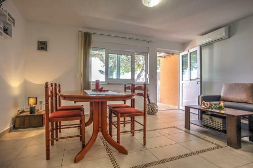 Apartment Ena 4