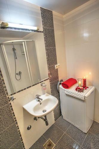 Apartment Ena 4
