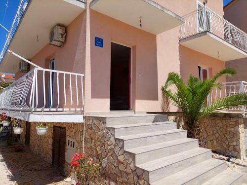 Apartmani Bukarica
