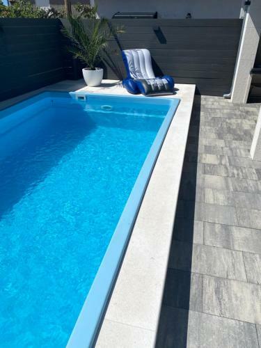 Breitling Apartments With Pool