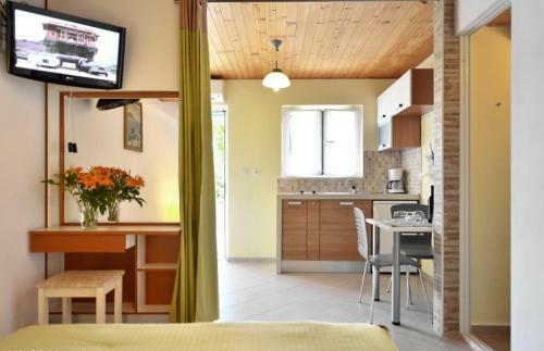 Studio Apartments 4 Two