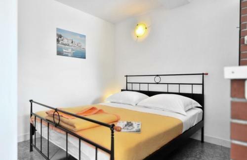 Studio Apartments 4 Two