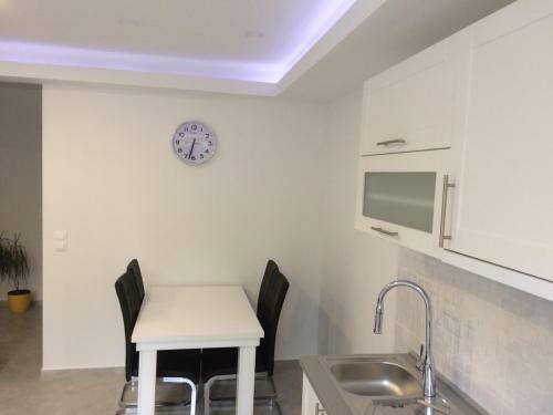 Apartments Njegovan