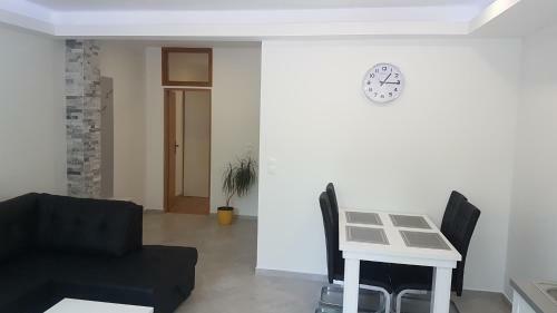 Apartments Njegovan