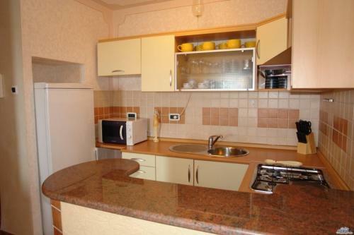 Apartamentos More