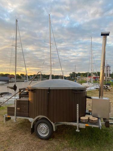 The Vintage Houseboat