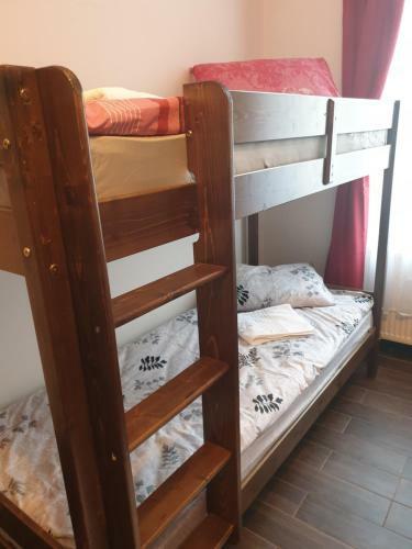 Vintage Downtown Hostel