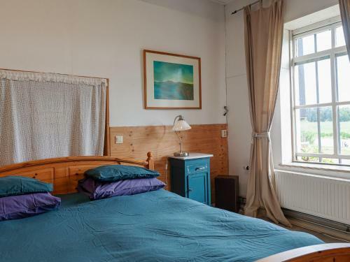 Cozy Apartment In Burum With Forest Nearby