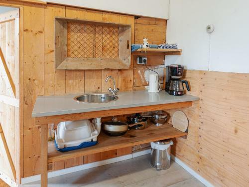 Cozy Apartment In Burum With Forest Nearby