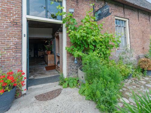 Cozy Apartment In Burum With Forest Nearby
