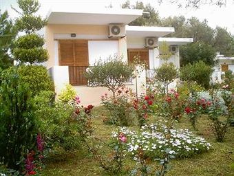 Hotel Petit Village
