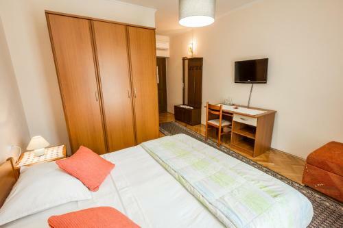 Hostal Rooms Vanda & Frane