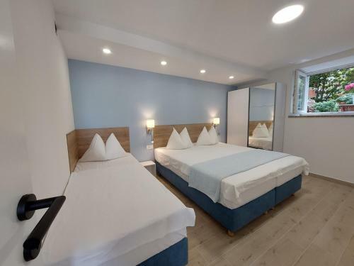 Apartamentos Villa Stefi (30m From The Sea)