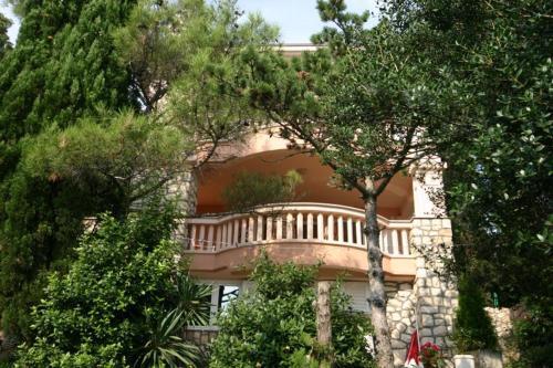 Apartamentos Villa Stefi (30m From The Sea)