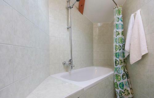 Apartments Ladonja