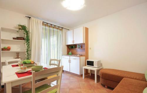 Apartments Ladonja