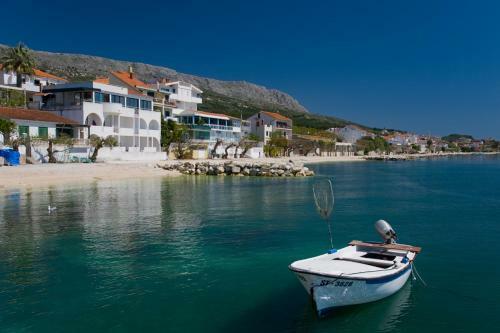 Matej Apartments - Sunny Apartments Podstrana