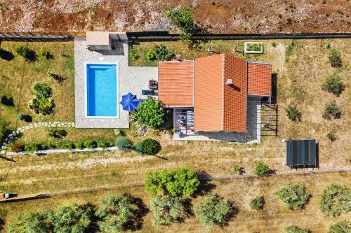 Sunny House