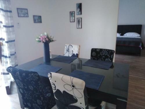 Apartamento Bu?a