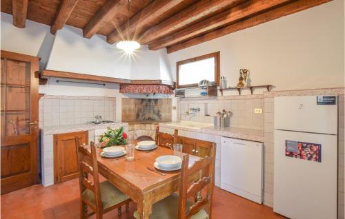 Stunning Home In Cordovado With 4 Bedrooms