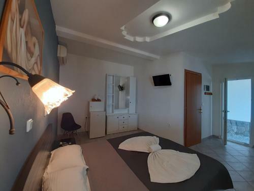 Paraga Rooms Pefkari