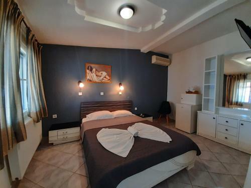 Paraga Rooms Pefkari