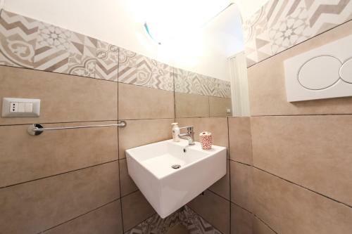 Hostal Dimora Garibaldi Rooms
