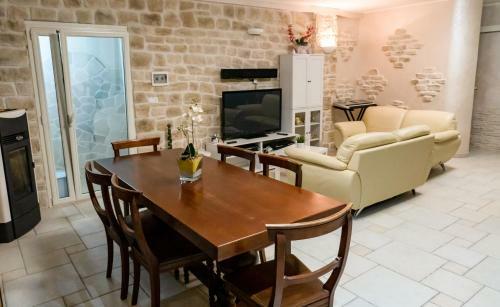 Villa Chanel Confortevole Villa Con Piscina E Casa Sull'albero Per Bambini