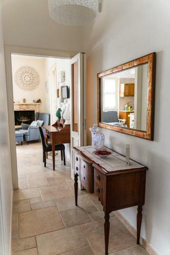 Villa Chanel Confortevole Villa Con Piscina E Casa Sull'albero Per Bambini