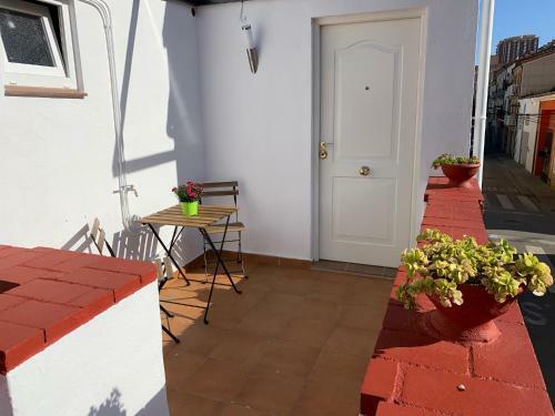 Apartamento Con Terraza Y Parking Privado