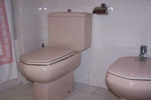 Apartamento En 1� L�nea Con Piscina. Edificio Albatros II