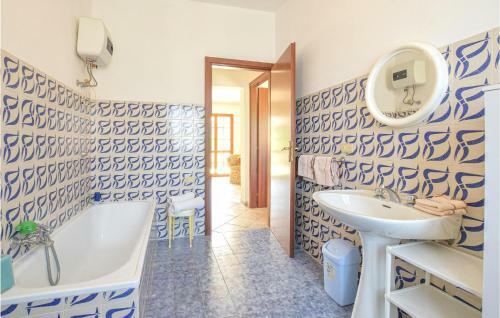 Beautiful Home In Sarroch With 4 Bedrooms