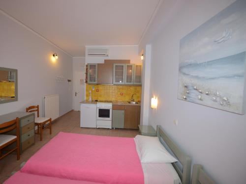 Konstantza Studios And Apartments
