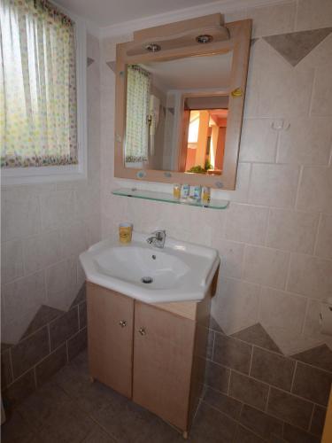 Konstantza Studios And Apartments