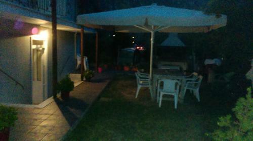 Aparthotel Alexandros