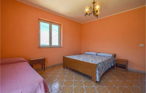 Stunning Home In Sinagra With Wifi And 2 Bedrooms