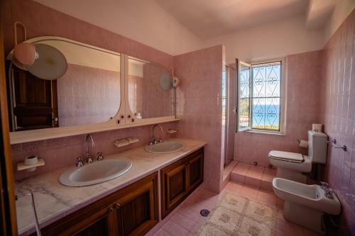 Hostal Chiaro Di Luna