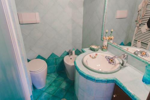 Hostal Chiaro Di Luna